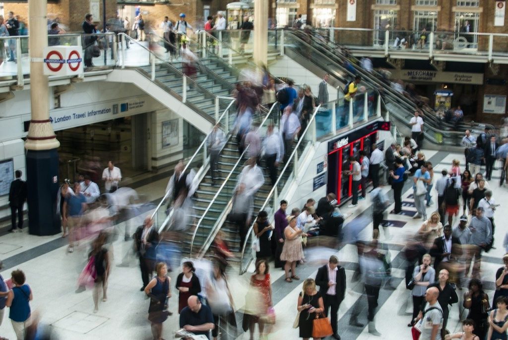 commuters, busy, train station